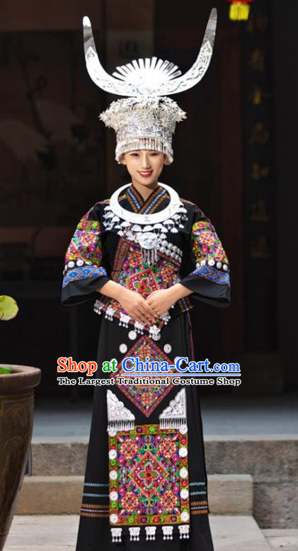Guizhou Miao Costume Female Minority Costume Adult Xiangxi Miao Village Embroidery Stage Performance