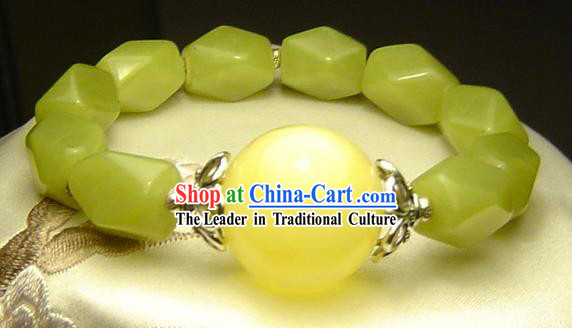 Burma topaz and Poland beeswaz Bracelet