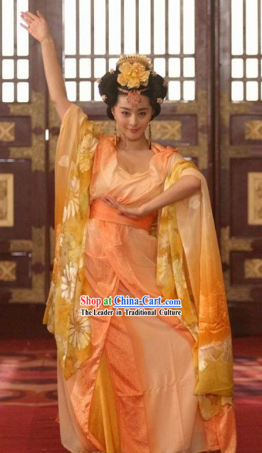 Chinese Made to Order Ancient Tang Dynasty Beauty Yang Yuhuan Costumes Set