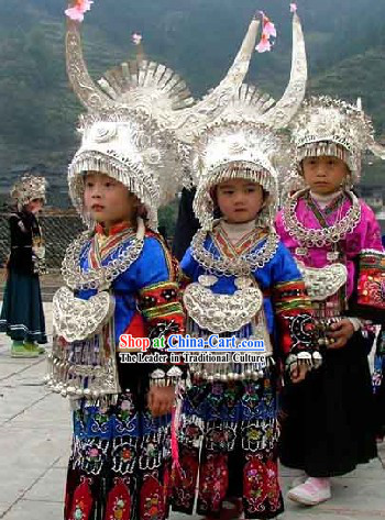Chinese Traditional Miao Minority Costumes, Helmet and Necklace Complete Set for Children