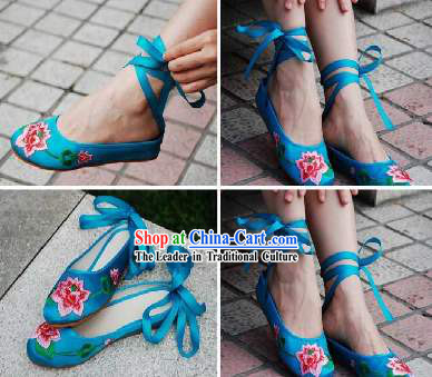 Traditional Handmade Lotus Slipper