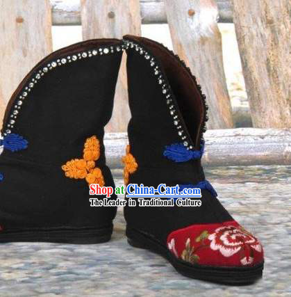 Traditional Chinese Hand Embroidery Cloth Shoes