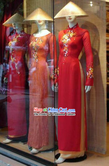 Vietnamese Traditional Red Long Qipao and Bamboo Hat