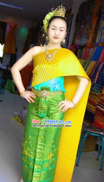 Traditional Thai Peacock Court Dress Costume Complete Set
