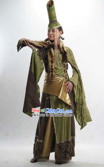 China Minority Classical Clothing and Hat Complete Set