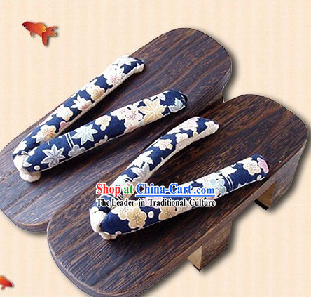 Traditional Japanese Yukata Female Shoes Set