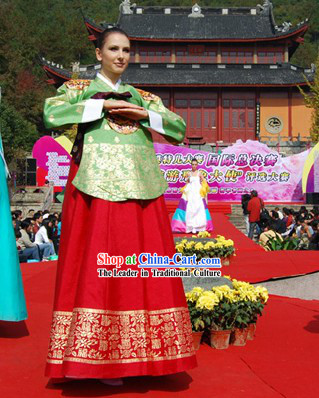Ancient Korean Palace Female Clothing Set