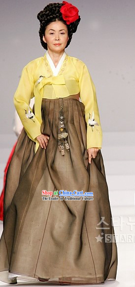 Ancient Korean Grandmother Hanbok Set