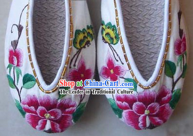 Chinese Hand Made and Embroidery Lotus Shoes