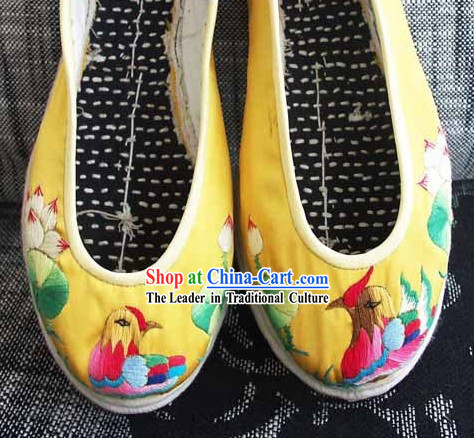 Chinese Traditional Embroidery Mandarin Ducks Shoes