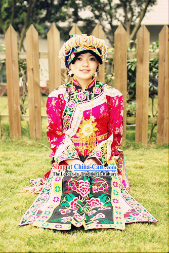 Traditional Chinese Qiang Minority Ethnic Clothing and Hat Set