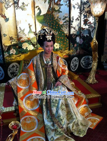 Ancient Chinese Empress Palace Clothing and Headpiece Set