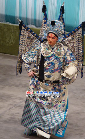 Beijing Opera Wu Sheng Costumes and Hat with Flags