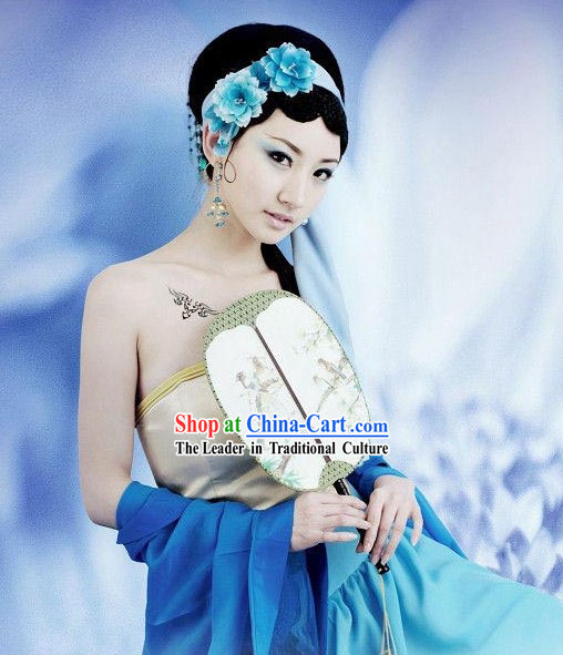 Ancient Chinese Alluring Woman Drama Character Costumes and Hair Accessories Complete Set