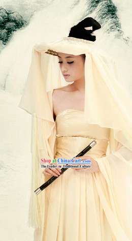 Ancient Chinese Lady in White Clothes and Hat Complete Set