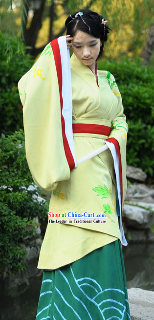Traditional Chinese Han Dynasty Quju Clothing for Women