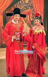 Traditional Chinese Wedding Dress Two Complete Sets for Men and Women