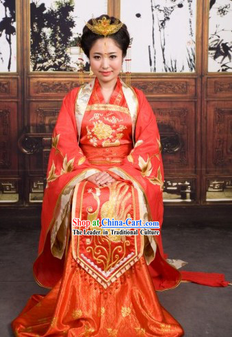 Traditional Chinese Wedding Dresses and Accessories for Women