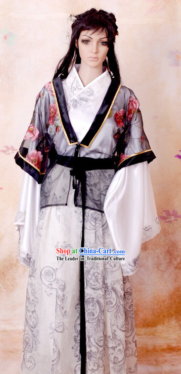Traditional Ancient Chinese Clothing for Women