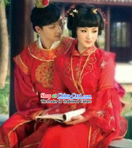 Ancient Chinese Red Chamber Dream Wedding Dresses for Brides and Bridgrooms