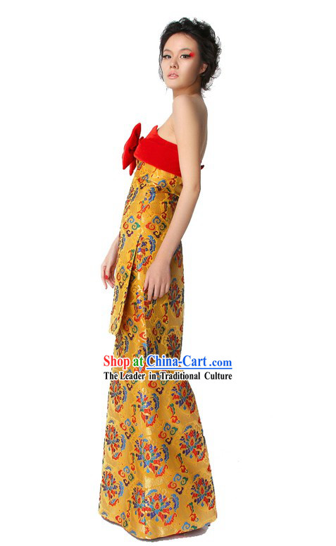 Chinese Classical Golden Long Tail Wedding Evening Dress