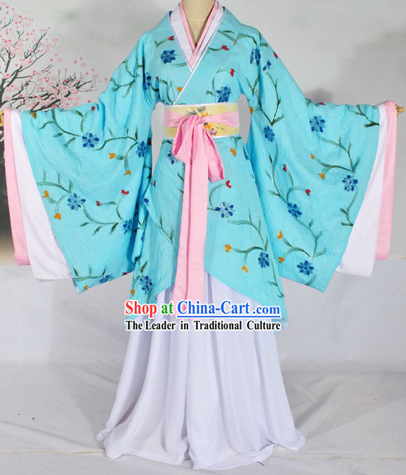 Ancient Chinese Han Dynasty Light Blue Clothes for Women