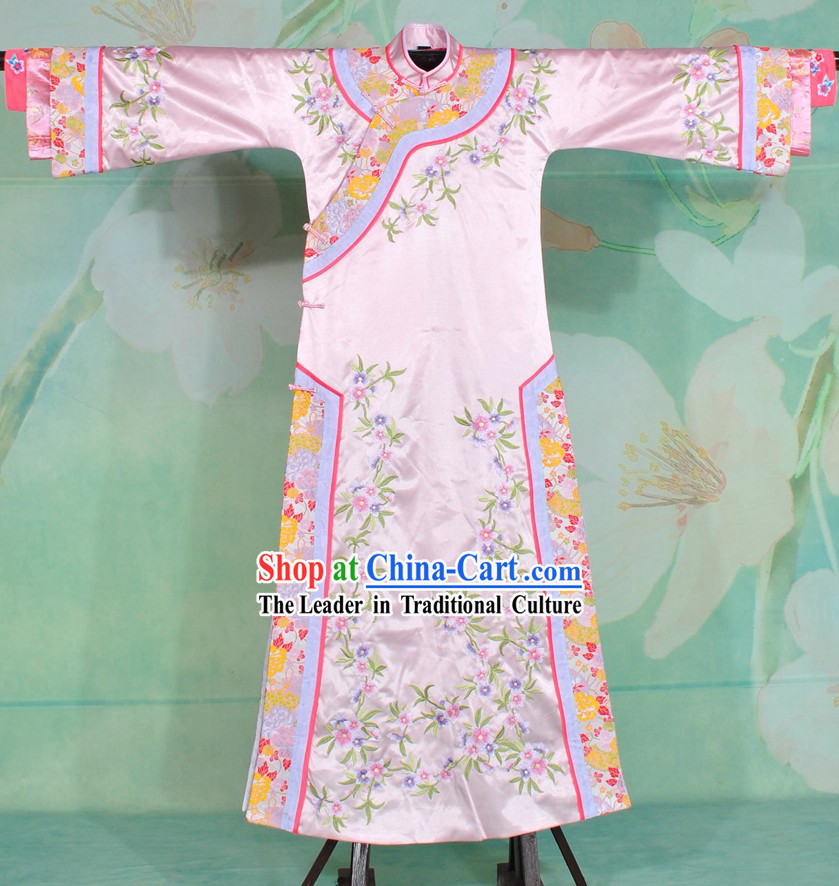Qing Dynasty Pink Embroidered Princess Clothes for Women