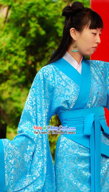 Ancient Han Dynasty Princess Blue Flower Clothing for Women