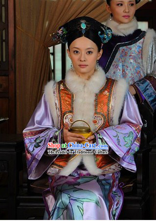 Qing Dynasty Imperial Palace Concubine Winter Jacket and Cheongsam Complete Set