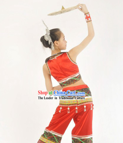 Traditional Chinese Dance Costumes and Headdress for Women
