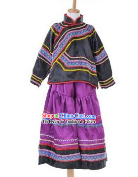 Traditional Chinese Yi Nationality Clothing for Kids