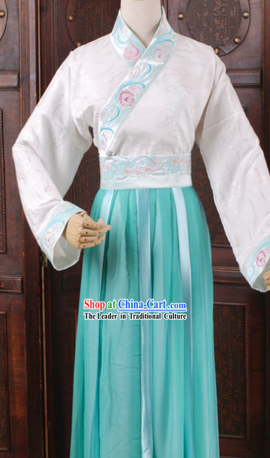 Ancient Chinese Hanfu Clothing for Women