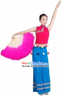 Traditional Chinese Fan Dance Costumes for Women