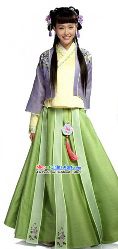 Ancient Chinese Lovely Lady Clothing Complete Set