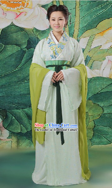 Ancient Chinese Light Green Beauty Clothing Complete Set for Women