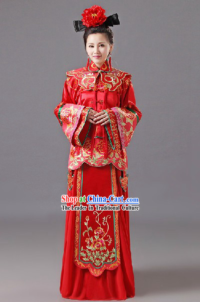 Ancient Chinese Red Wedding Suit for Brides