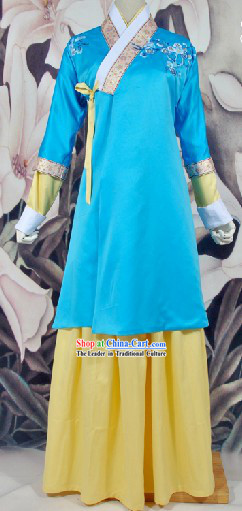 Traditional Chinese Ming Dynasty Female Clothing Suit