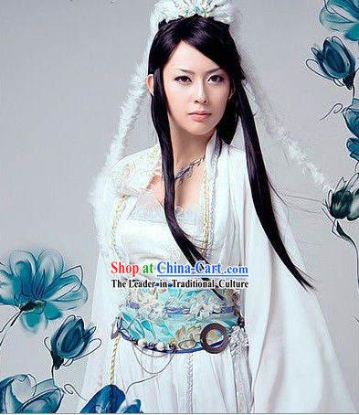 Ancient Chinese Pure White Lu Xueqi Costumes and Headdress