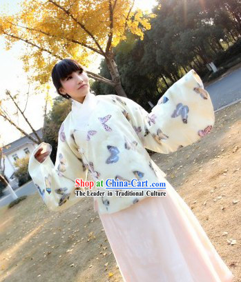 Chinese Classical Ming Dynasty Hanfu Butterfly Outfit for Women