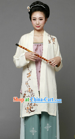 Ancient Chinese Song Dynasty Female Clothing and Hair Accessories Complete Set