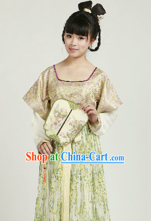 Chinese Classical Han Dynasty Clothing for Women