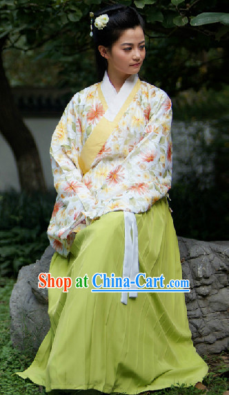 Ancient Chinese Ming Dynasty Attire Complete Set