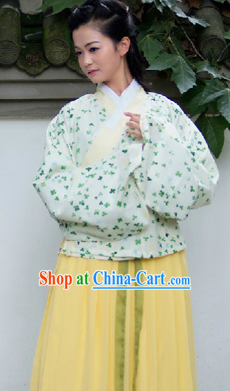 Ancient Chinese Ming Dynasty Garment Complete Set for Women