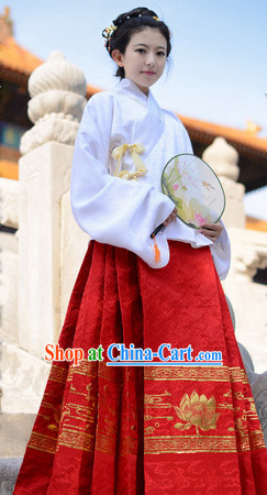 Ancient Chinese Ming Dynasty Attire Complete Set