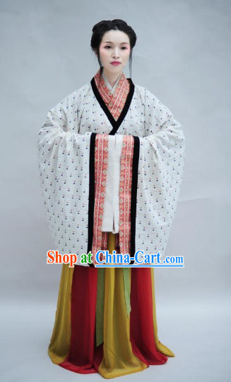 Han Dynasty Clothes for Women