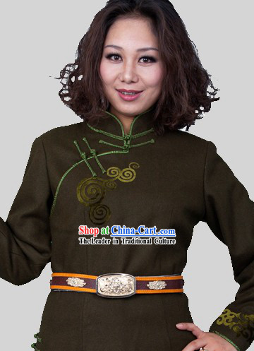 Traditional Chinese Long Mongolian Clothes for Women