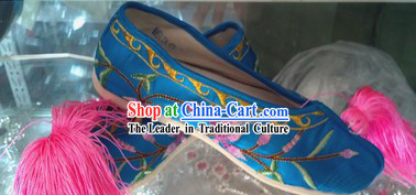 Chinese Opera Embroidered Flower Shoes for Women