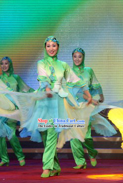 Xinjiang Hui Dance Costumes for Both Student and Professional Dancers