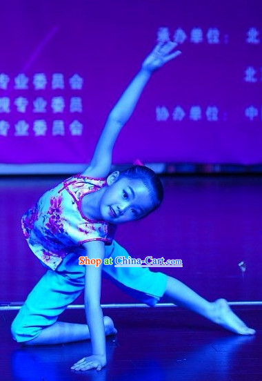 Chinese Folk Town Girl Dancing Costume