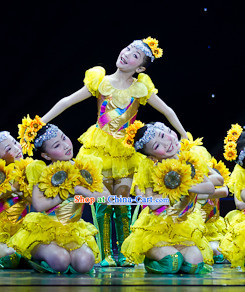 Traditional Chinese Sunflower Dancing Costumes and Props